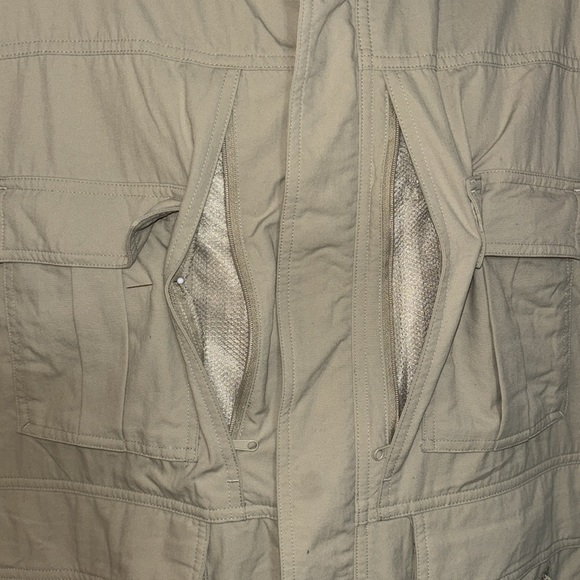 Travel Smith Men’s Vest Pockets Tan Safari Fishing - Picture 10 of 16